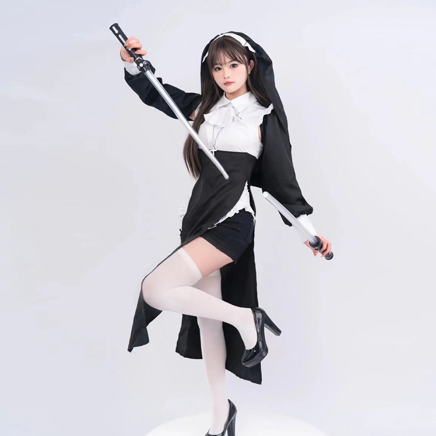 Halloween Costume for Adults: Black Nun Outfit